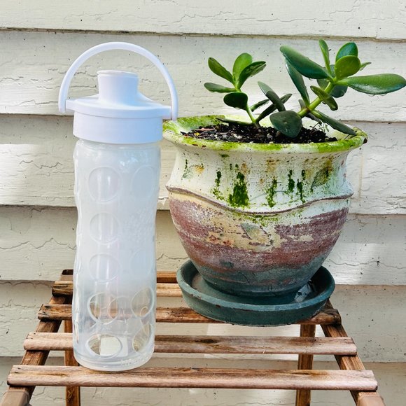 Lifefactory 16oz Classic Flip Top Cap Bottle, Ombre Collection - Picture 3 of 11